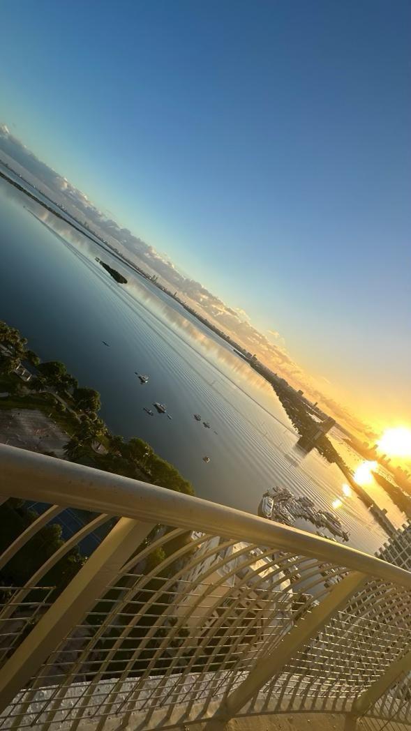 1750 N Bayshore Drive # 2901, Miami FL 33132