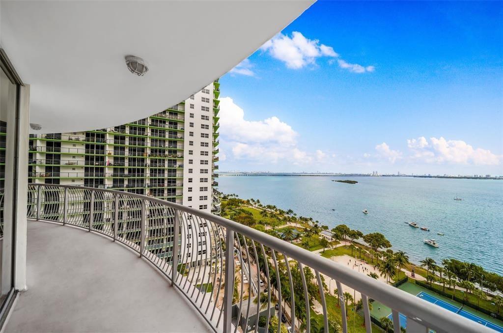 1750 N Bayshore Drive # 2901, Miami FL 33132 photo 4
