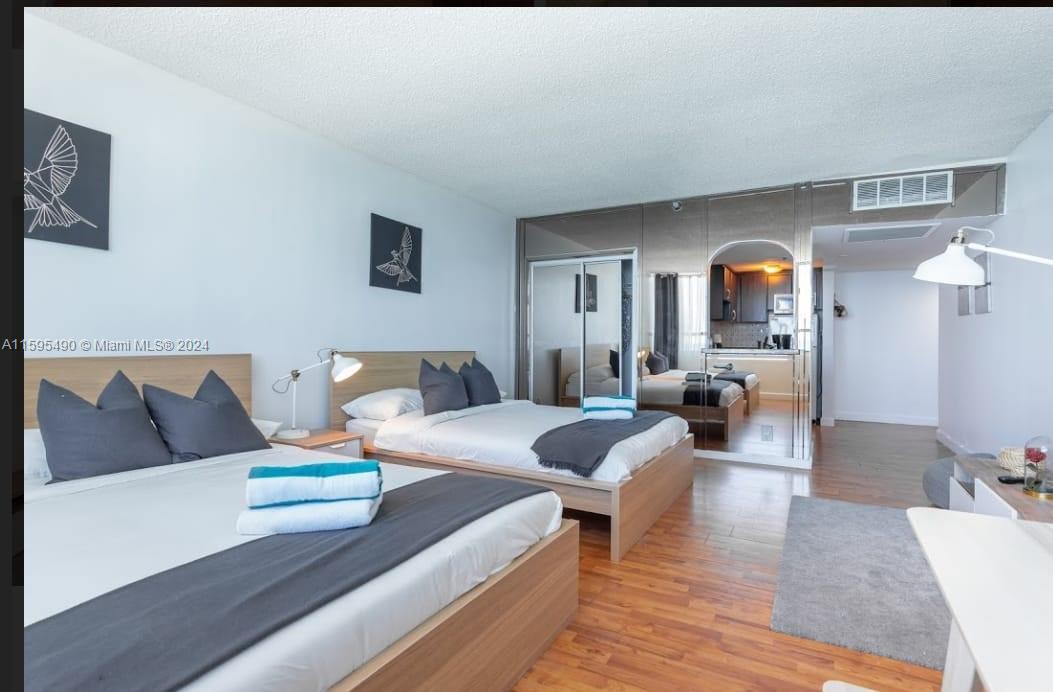 5445 Collins Ave # 1735, Miami Beach FL 33140 photo 5