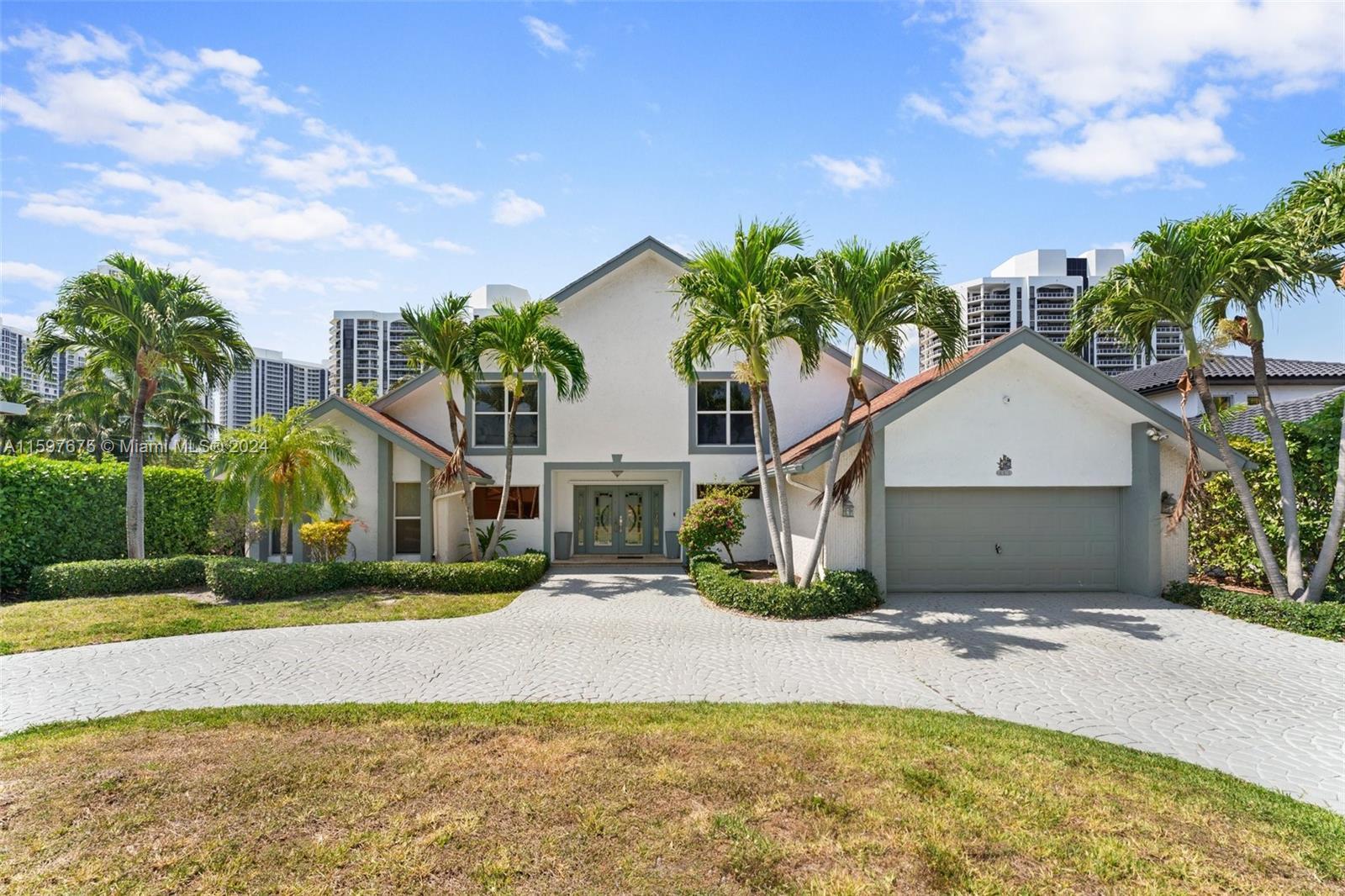413 Holiday Dr, Hallandale Beach FL 33009 photo 2