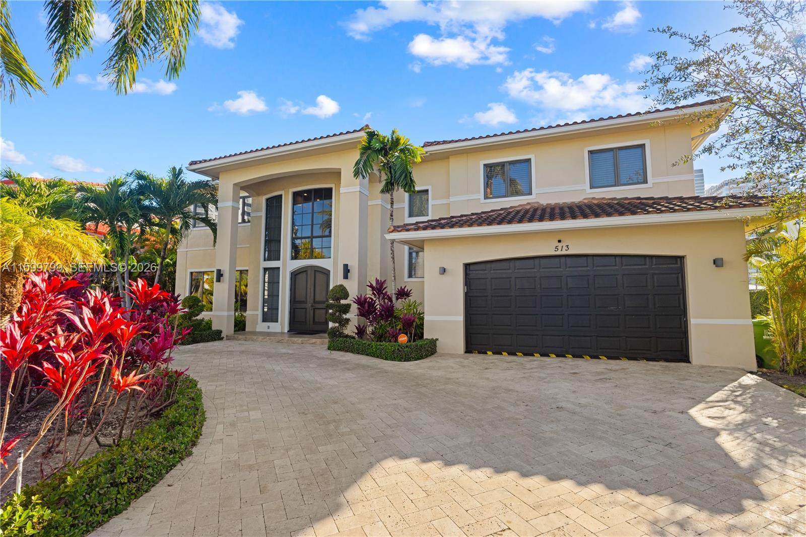 Hallandale Beach, FL 33009 photo 2
