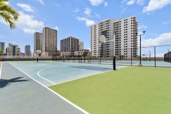 850 N Miami Ave # 2107, Miami FL 33136 photo 3