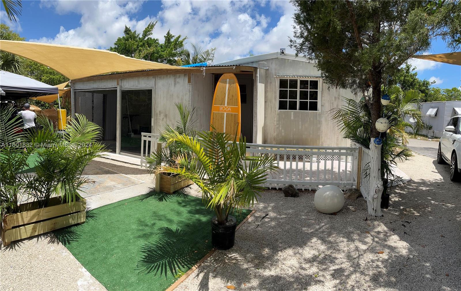 6273 NE 8th Avenue, Fort Lauderdale FL 33334