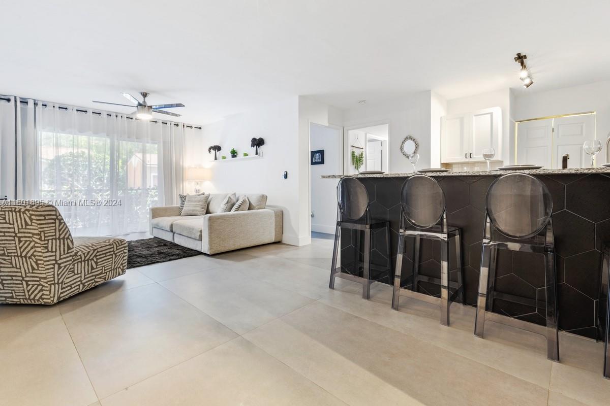 1810 Florida Club Cir # 1107, Naples FL 34112 photo 2