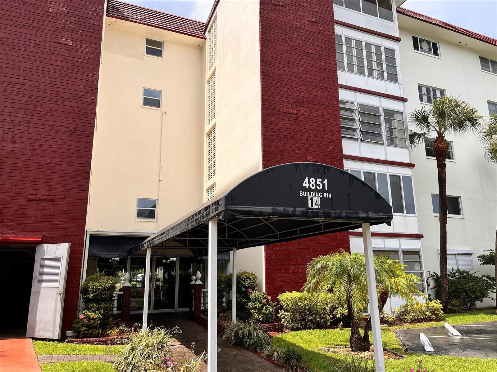 4851 NW 21st Street # 105, Lauderhill FL 33313