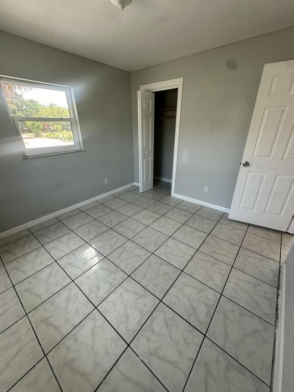 1207 Avenue K, Fort Pierce FL 34950 photo 4