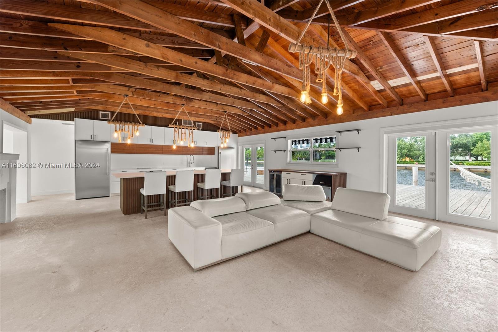 1110 NW North River Dr, Miami FL 33136 photo 4
