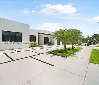 13371 SW 5th St, Miami FL 33184