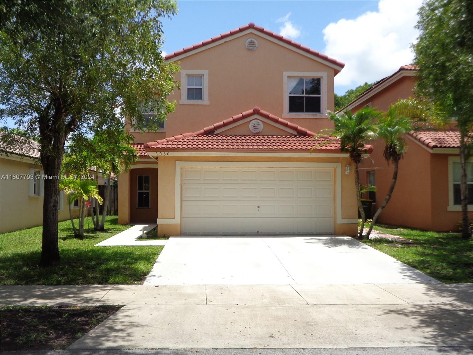 2060 SE 14th St, Homestead FL 33035
