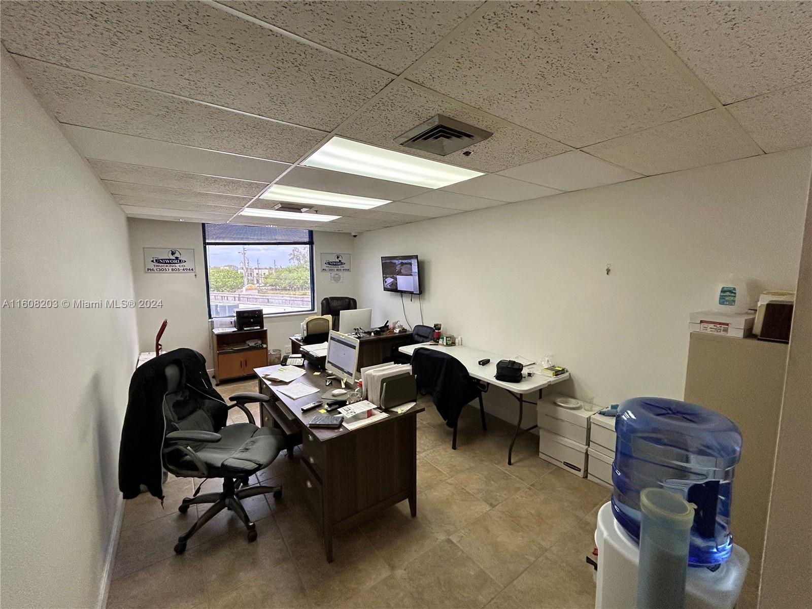 9600 NW 25th St # 3A, Doral FL 33172