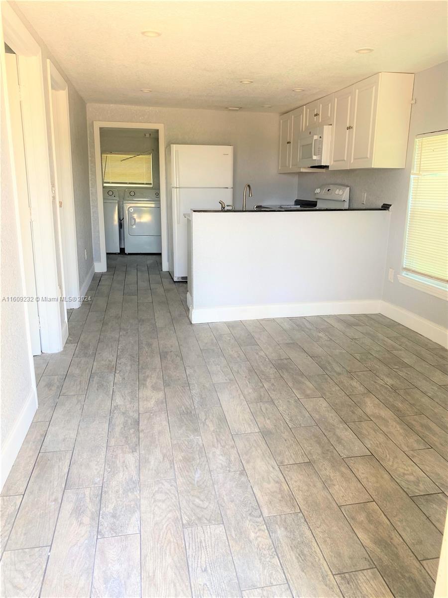 12364 Lakeshore Dr # 12364, Canal Point FL 33438