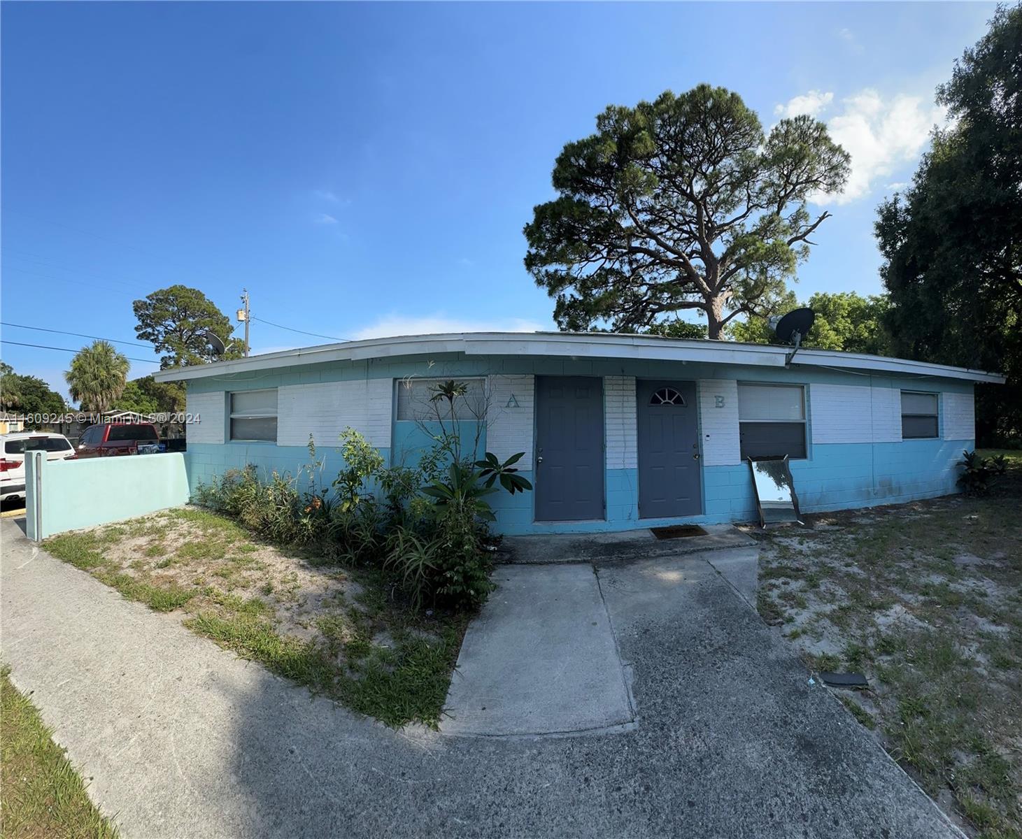 711 N 23rd St, Fort Pierce FL 34950