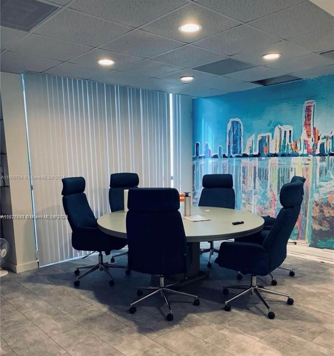 2450 Hollywood Blvd, Hollywood FL 33020 photo 3