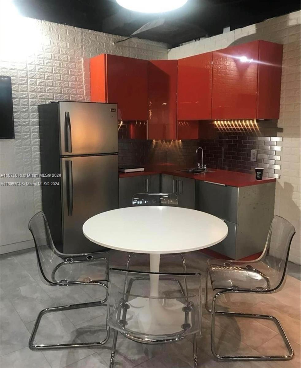 2450 Hollywood Blvd, Hollywood FL 33020 photo 4