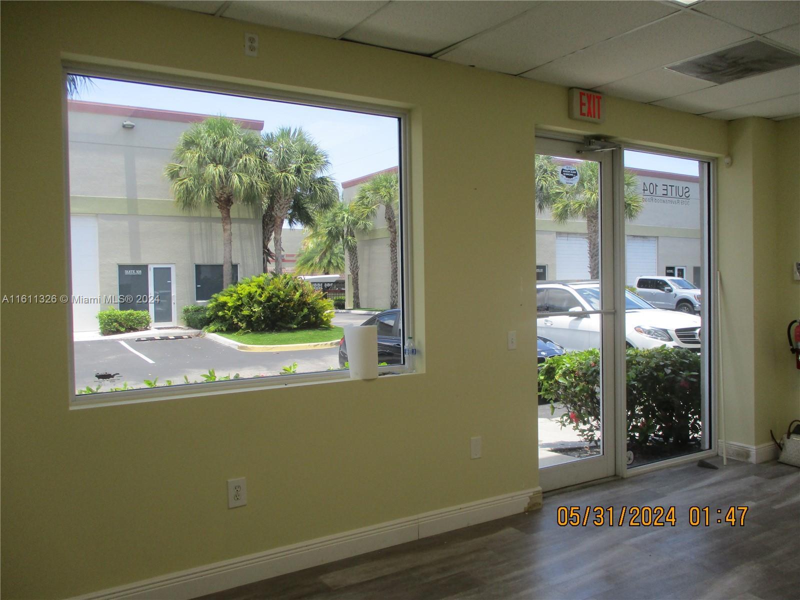 3019 Ravenswood Rd # 104, Dania Beach FL 33312 photo 2