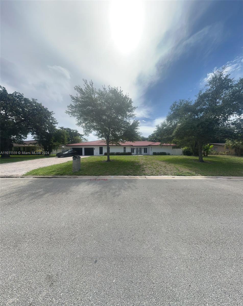 2701 NW 105th Ter, Coral Springs FL 33065
