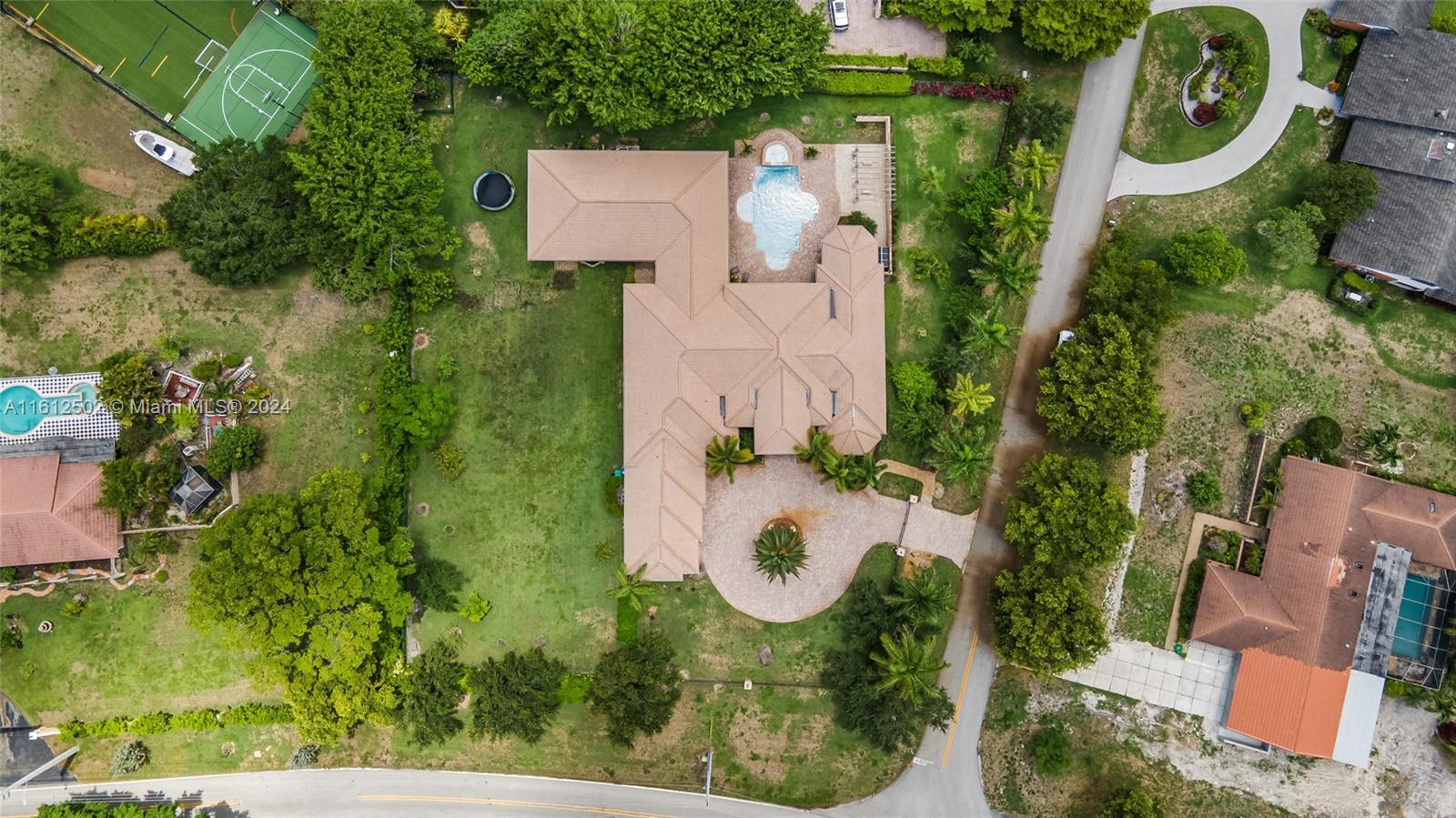 4371 NW 101st Dr, Coral Springs FL 33065 photo 4