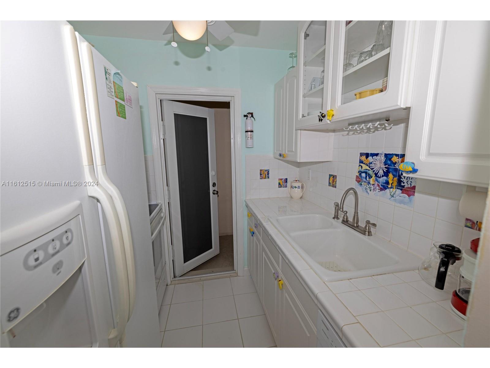 255 Sunrise Dr # 303, Key Biscayne FL 33149 photo 4