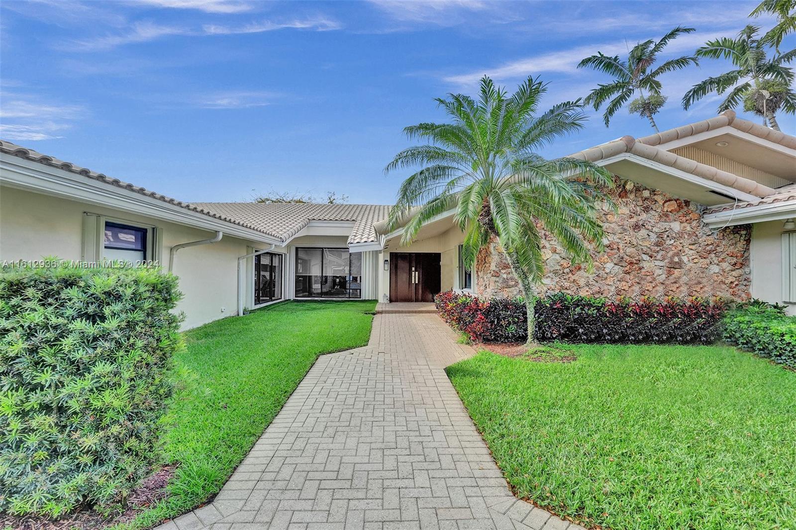 3180 N 36th St, Hollywood FL 33021 photo 3