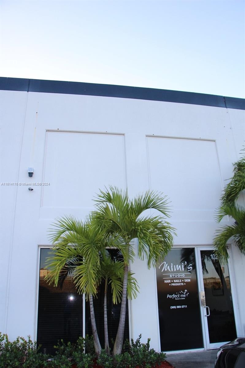 7640 NW 25th St # 102, Miami FL 33122 photo 2
