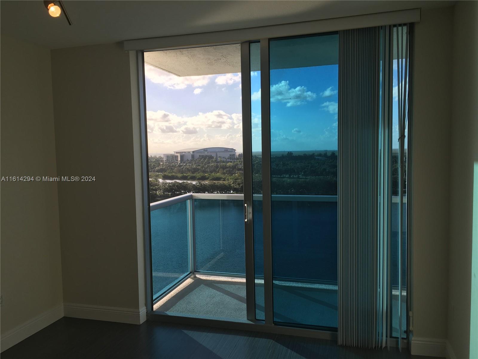 2641 N Flamingo Rd # 1207N, Sunrise FL 33323 photo 2