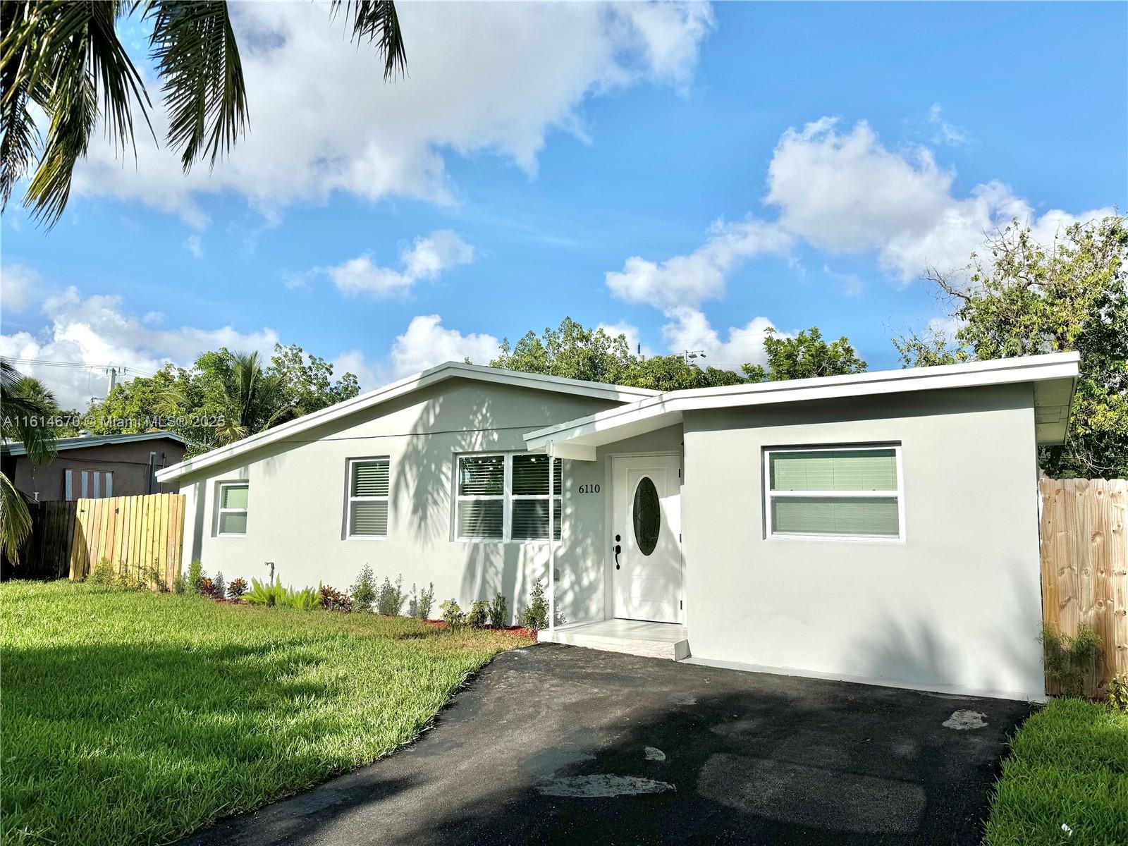 6110 NW 42nd Ave, North Lauderdale FL 33319 photo 5
