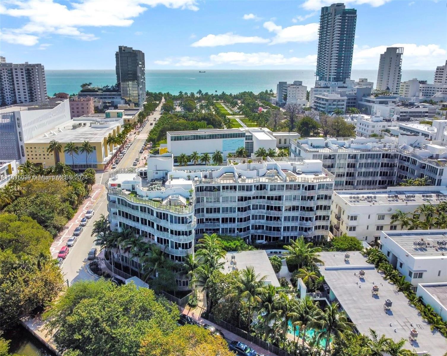 2155 Washington Ct # 206, Miami Beach FL 33139 photo 2