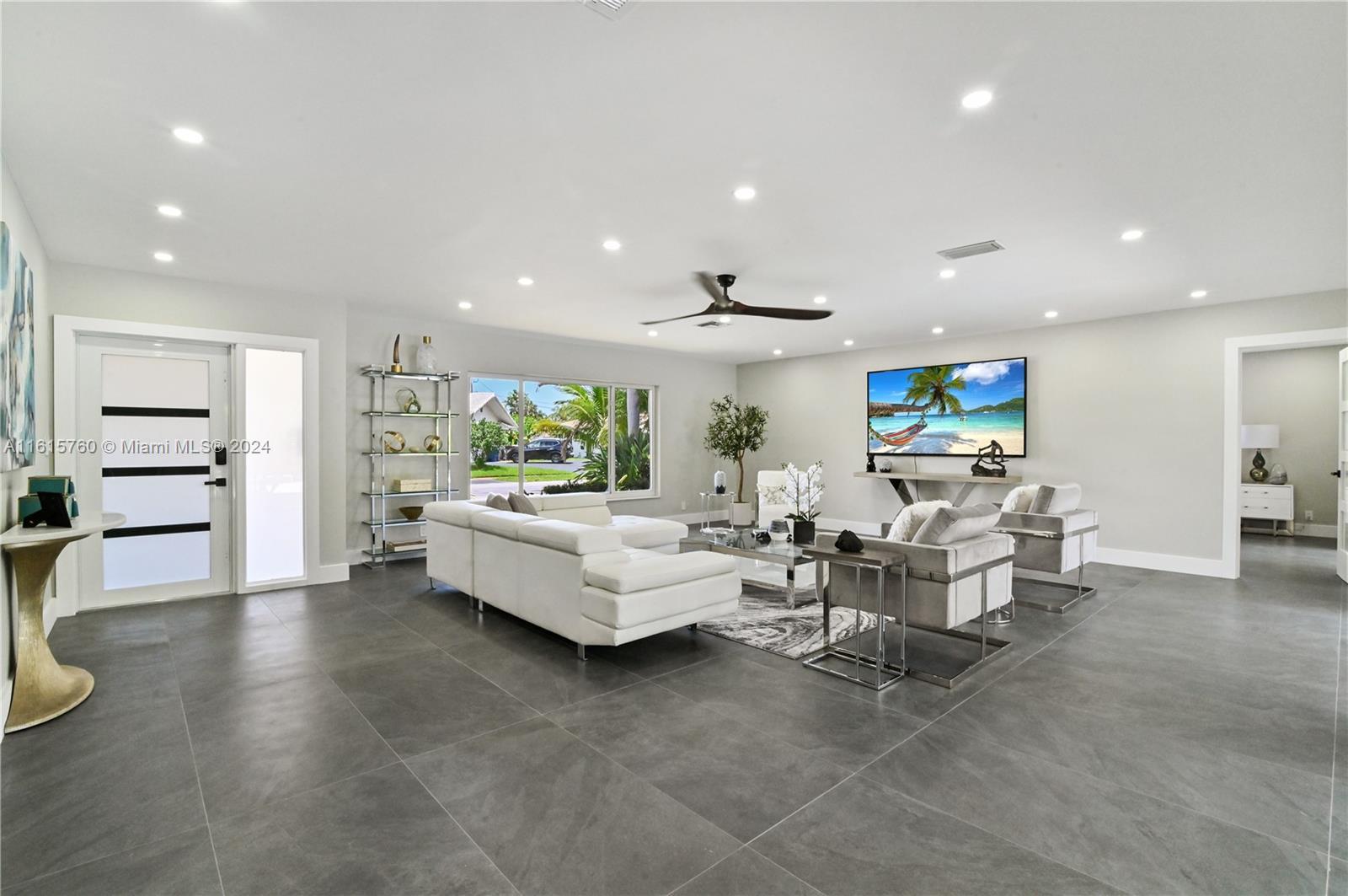 2941 NW 12th Ave, Wilton Manors FL 33311 photo 5