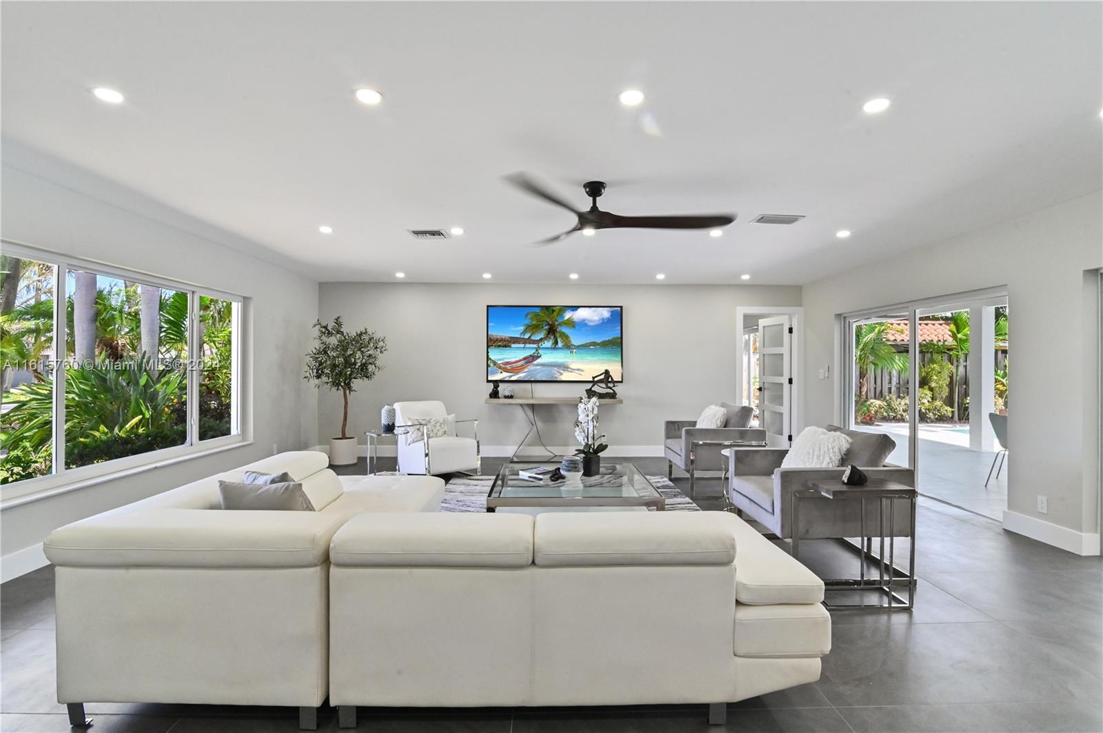 2941 NW 12th Ave, Wilton Manors FL 33311 photo 4