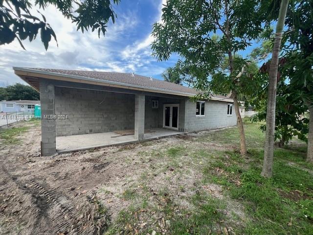 3600 NW 171st Ter, Miami Gardens FL 33056 photo 4