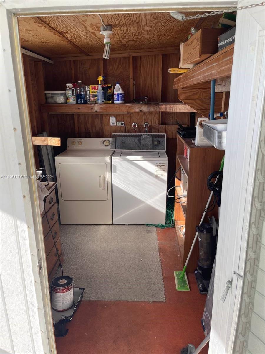 1332 S 33 Ave, Hollywood FL 33021 photo 3