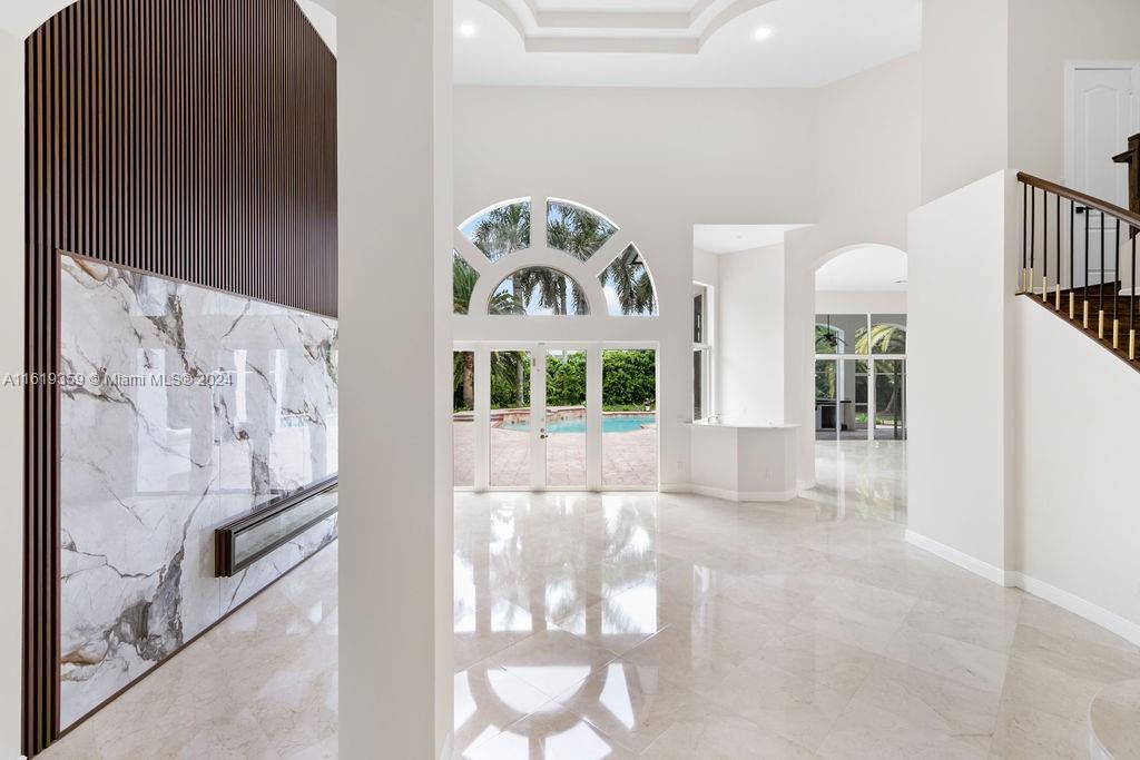 1535 SW 112th Ave, Davie FL 33325 photo 4