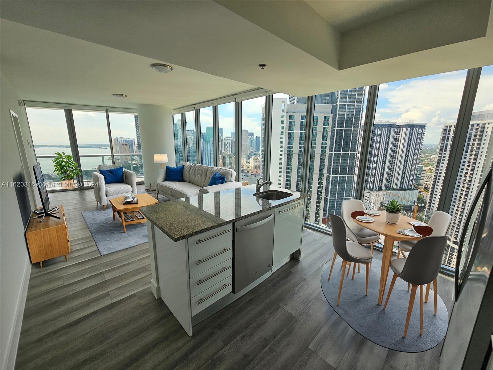 888 Biscayne Blvd # 2701, Miami FL 33132 photo 4