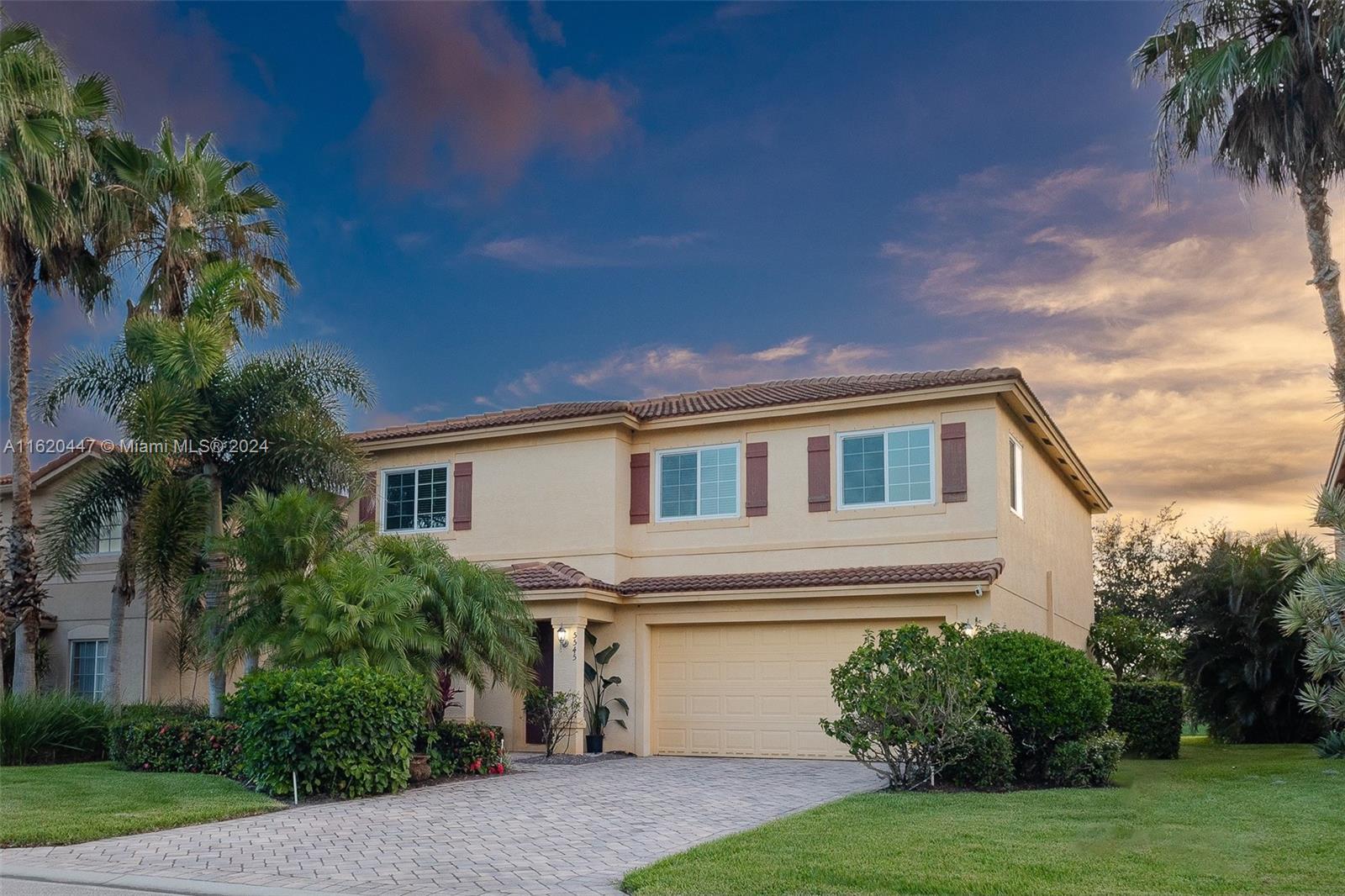 5545 42nd Ter, Vero Beach FL 32967 photo 2