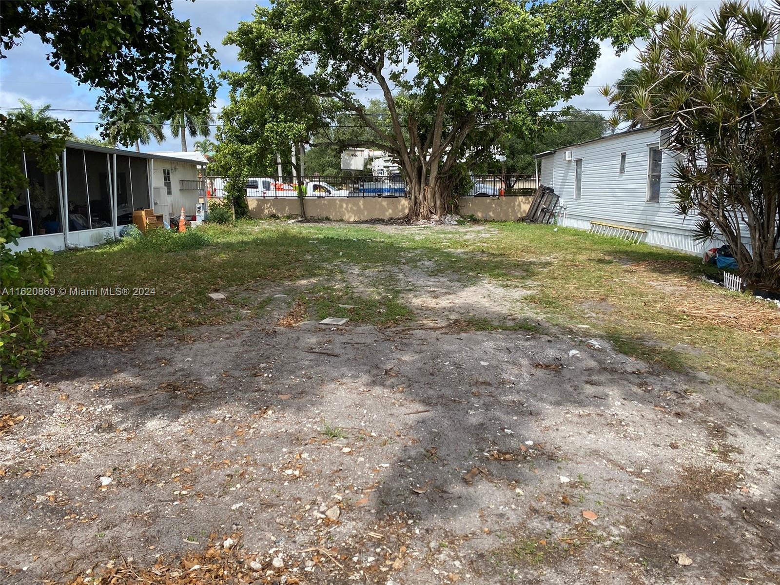411 NW 135th Way, Plantation FL 33325 photo 2