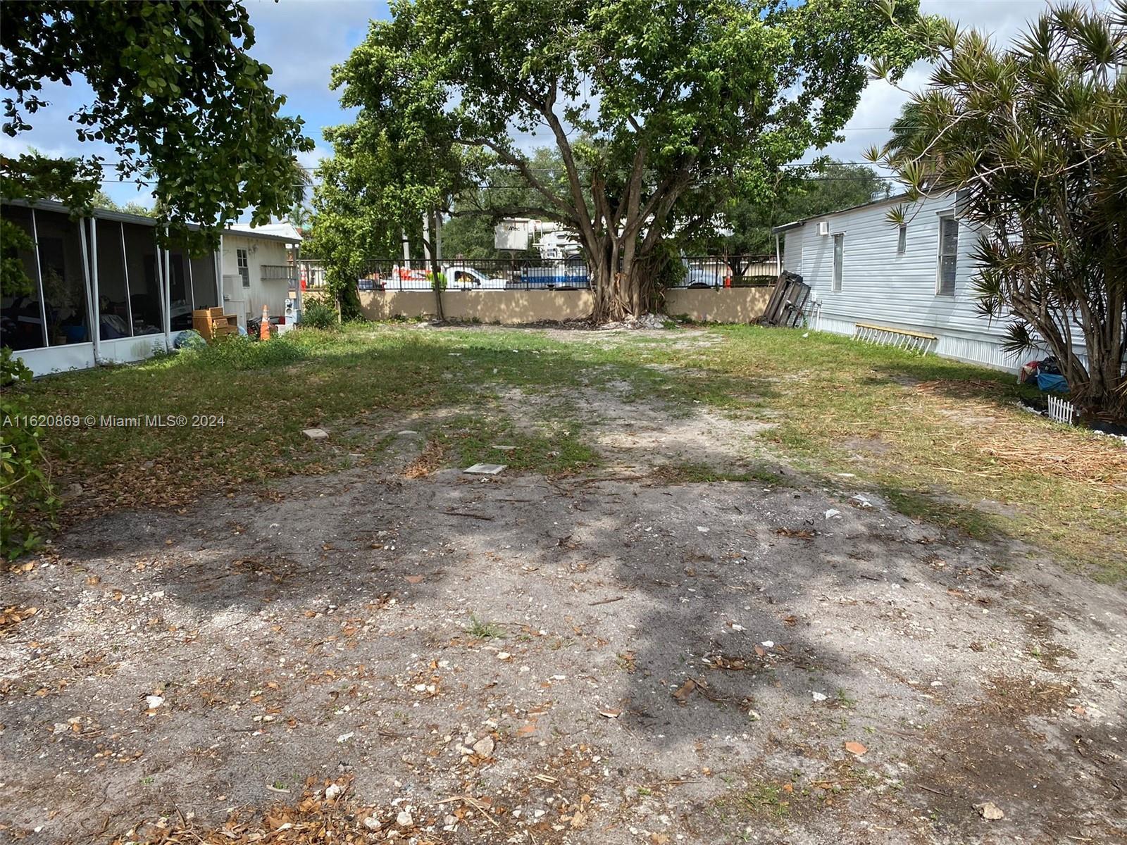 411 NW 135th Way, Plantation FL 33325 photo 3