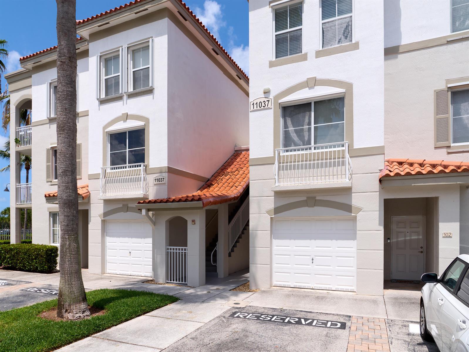 11037 Legacy Boulevard # 201, Palm Beach Gardens FL 33410 photo 3