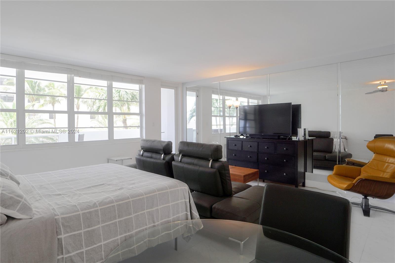 100 Lincoln Rd # 436, Miami Beach FL 33139 photo 5