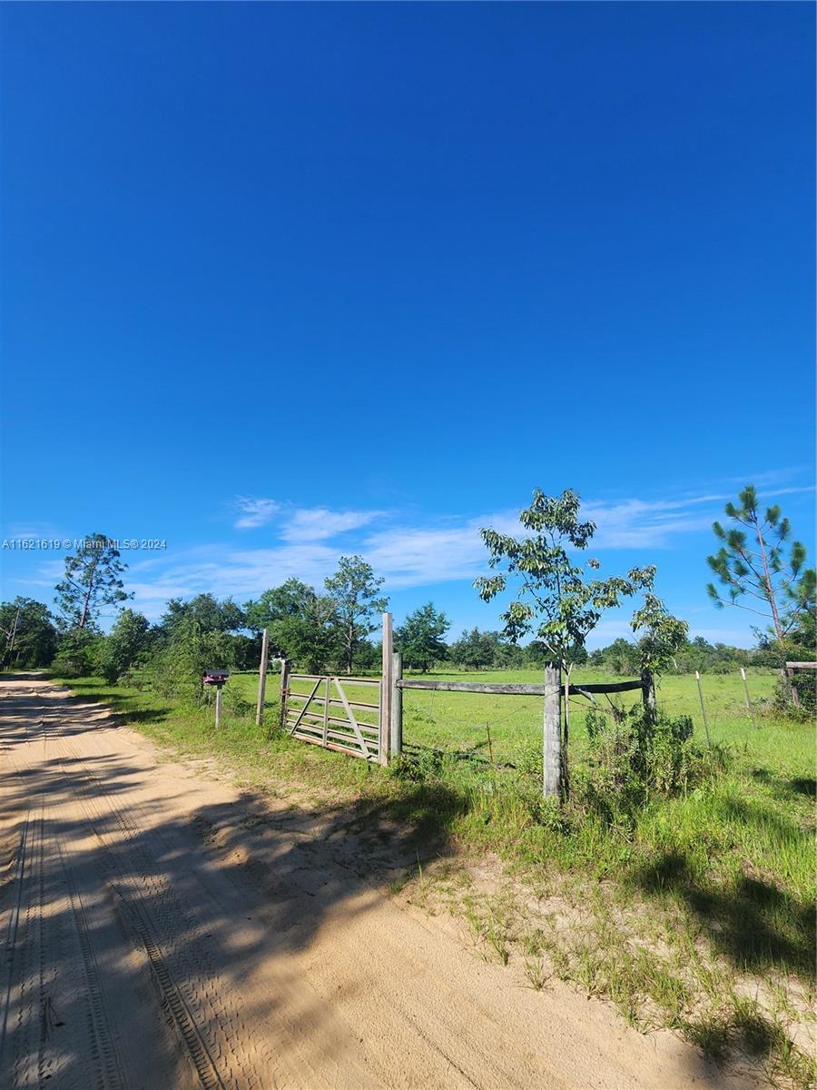 12208 Two Trail Rd, Other City - In The State Of Florida FL 32438 photo 2