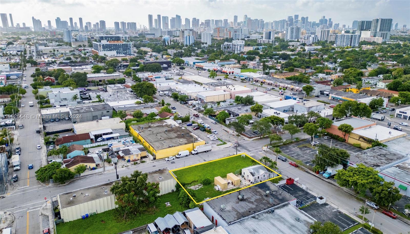 2100 NW 19th Ave, Miami FL 33142 photo 3