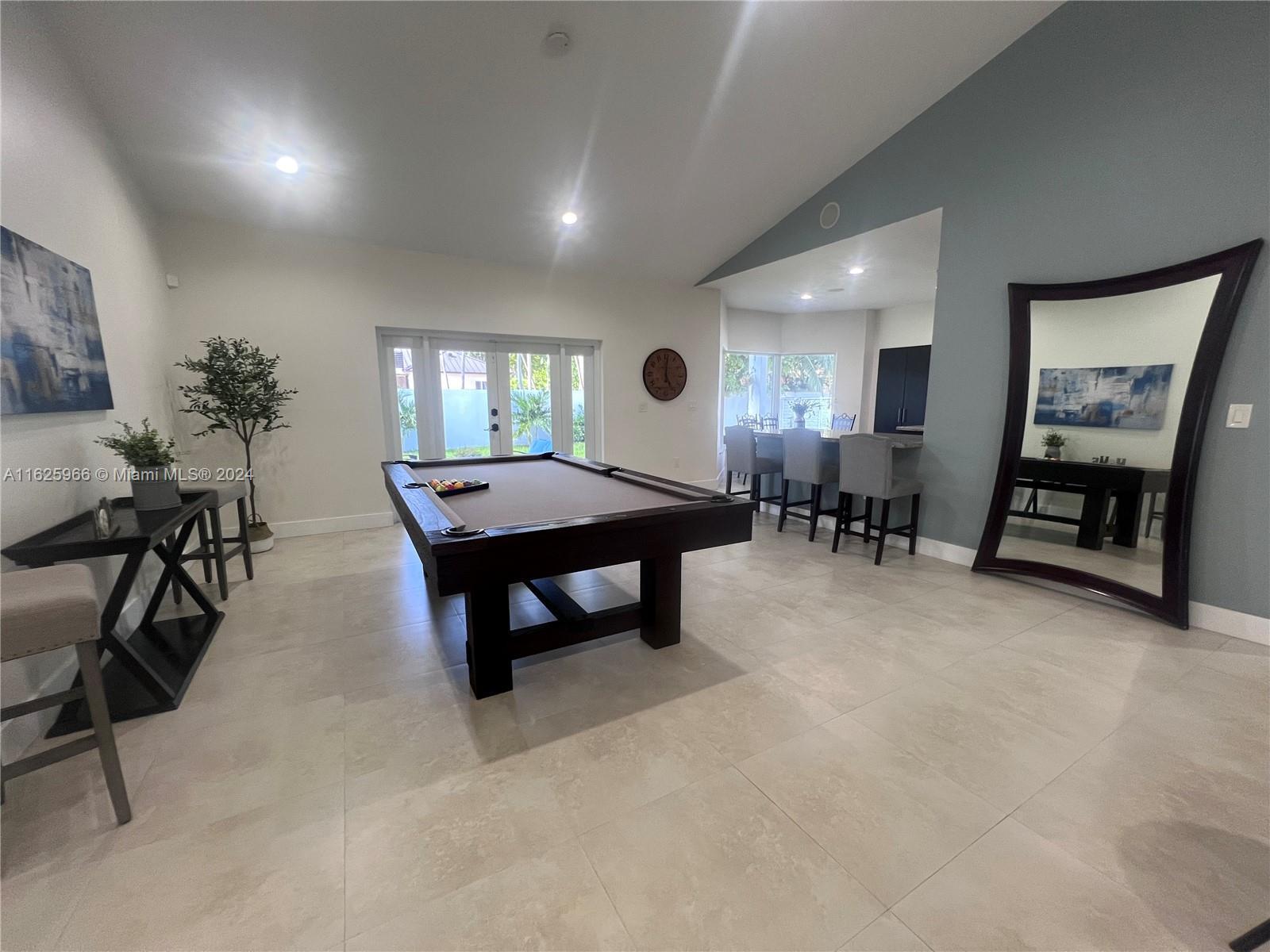 8235 NW 156th Ter, Miami Lakes FL 33016 photo 5
