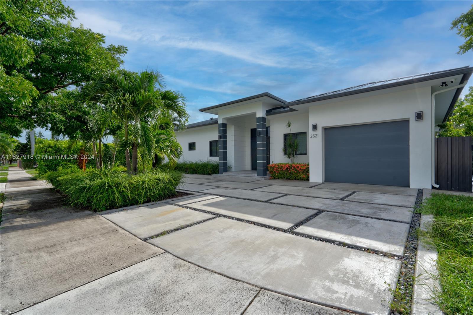 2521 SW 105th Ave # 0, Miami FL 33165 photo 2