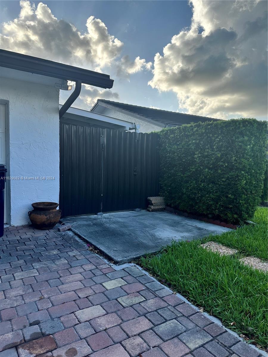6XXX SW 132nd Ct #A # A, Miami FL 33184