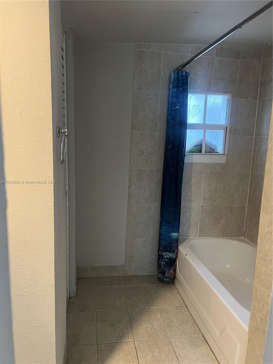 821 SW 29th Ct # 6, Miami FL 33135 photo 5