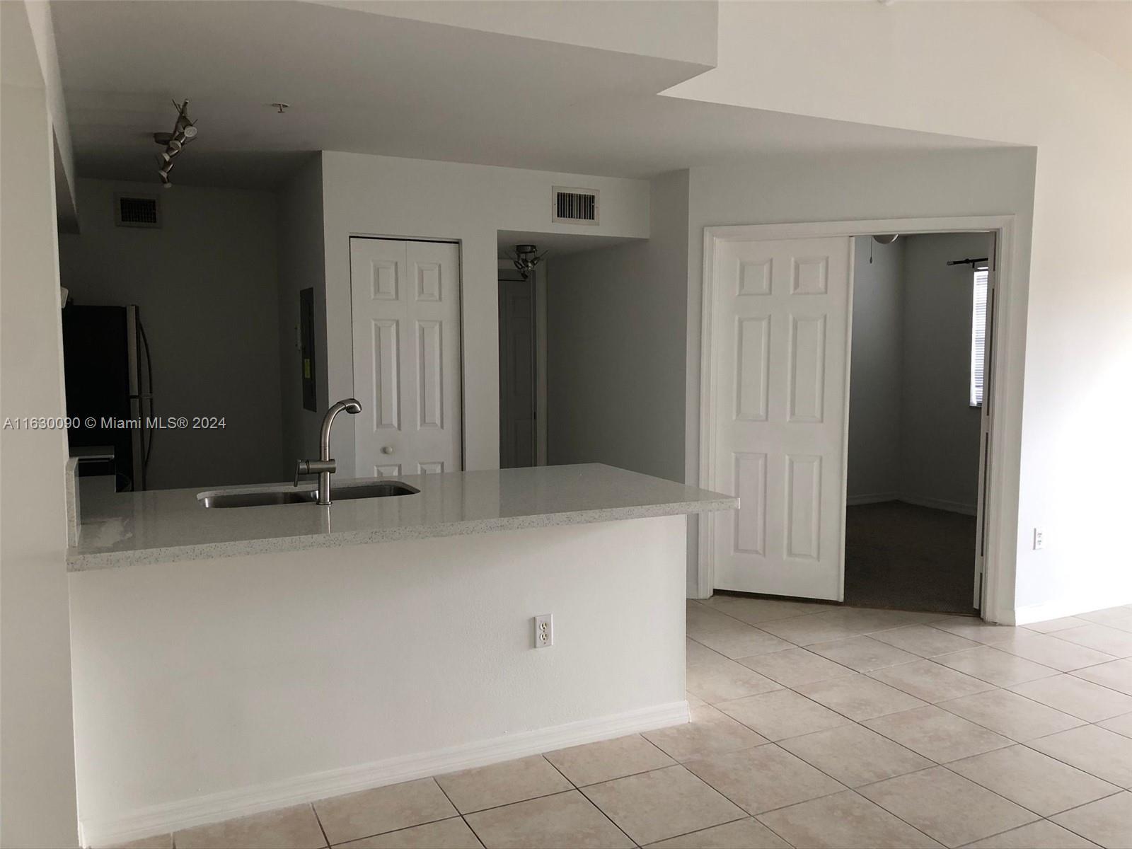 720 SW 111th Ave # 307, Pembroke Pines FL 33025 photo 3