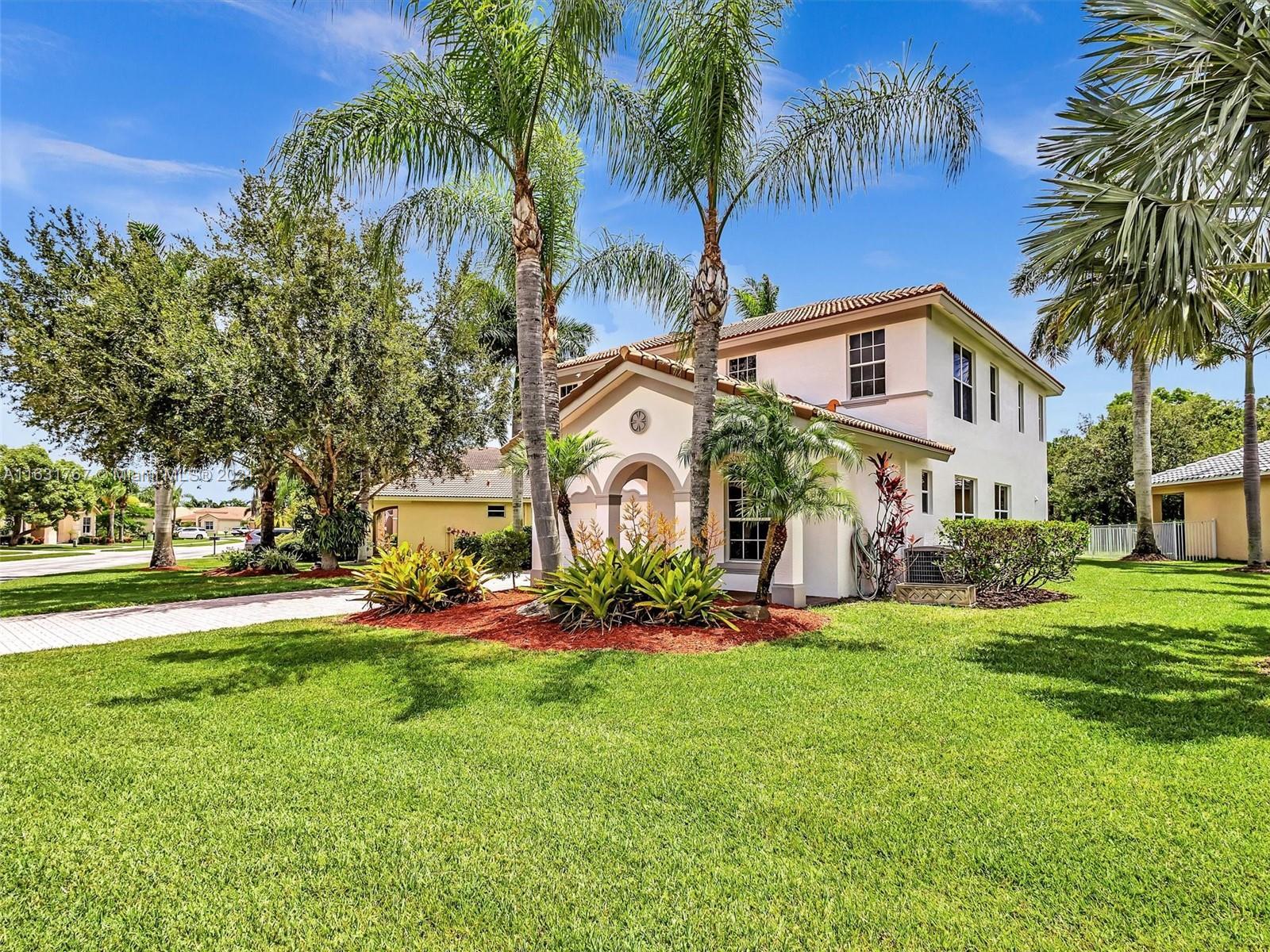 5303 SE Graham Dr, Stuart FL 34997 photo 3