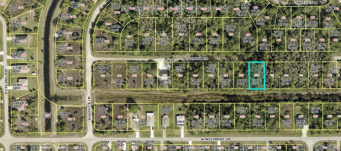 507 Woodman Drive, Lehigh Acres FL 33972 photo 2