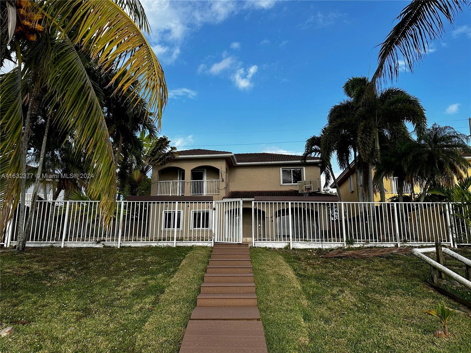 13630 SW 127th Ct, Miami FL 33186