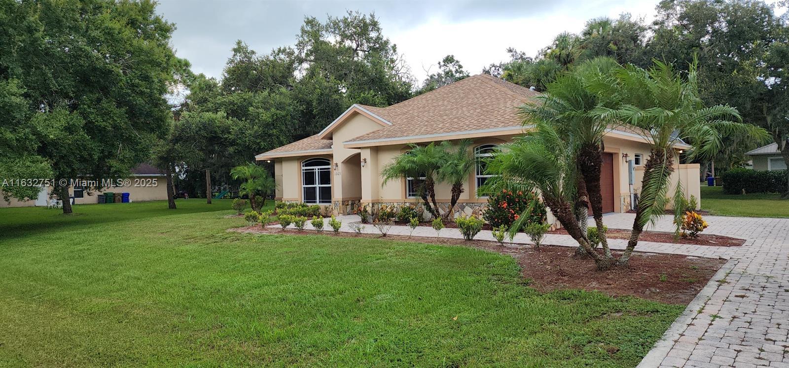 1003 SE 11th st., Okeechobee FL 34974