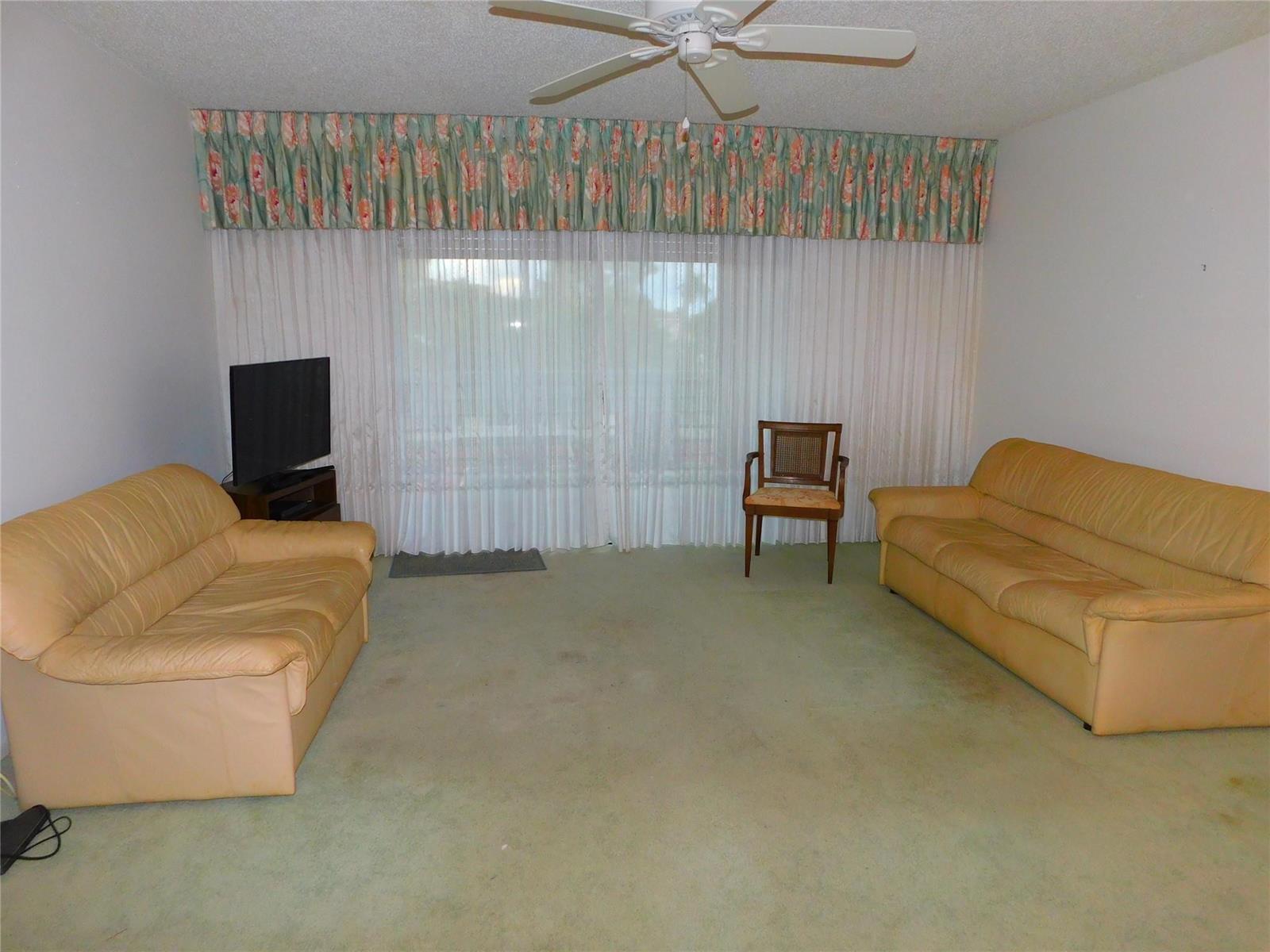 128 S Cypress Road # 827, Pompano Beach FL 33060 photo 5